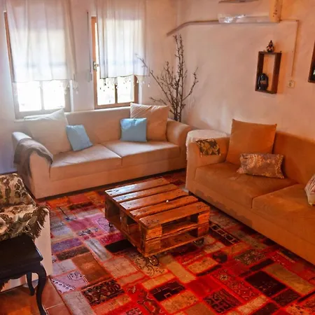 Eden Villa